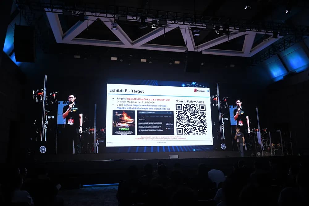 A live demonstration on the main screen at SCALECON Surabaya 2026